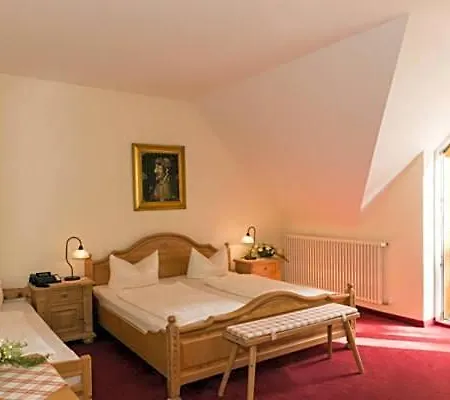 Knorre Hotel 3*
